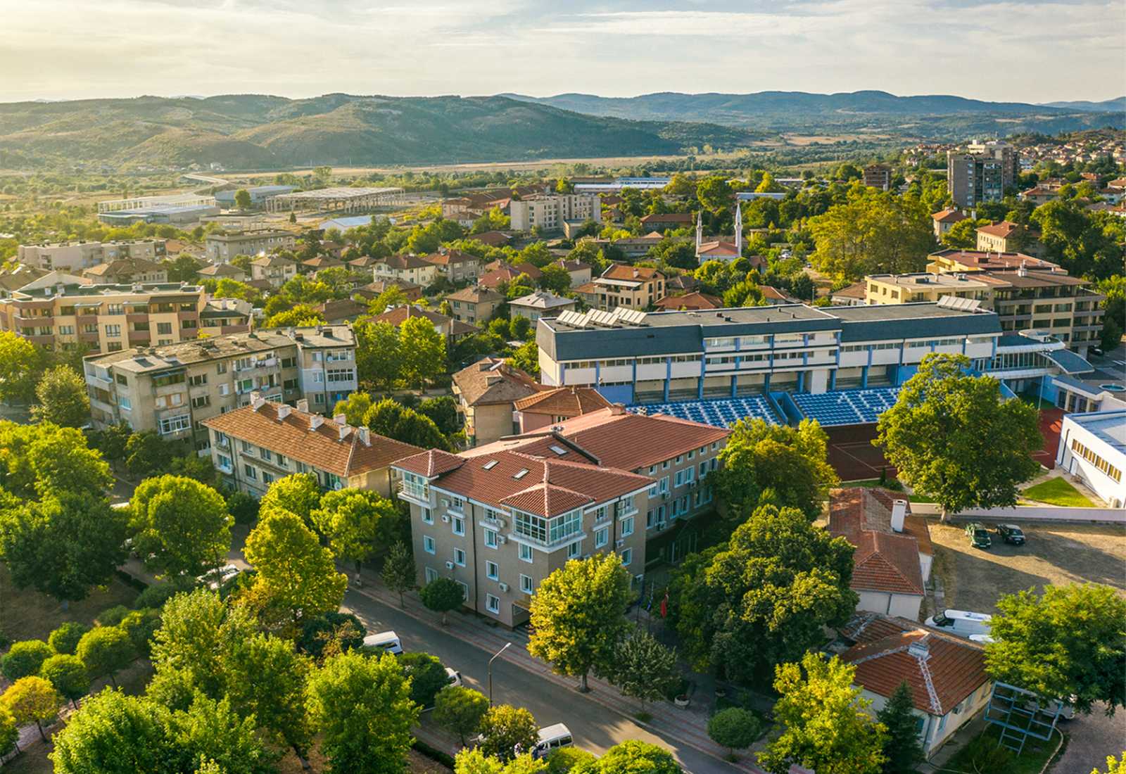 Община Момчилград ще кандидатства за изграждане на външен асансьор